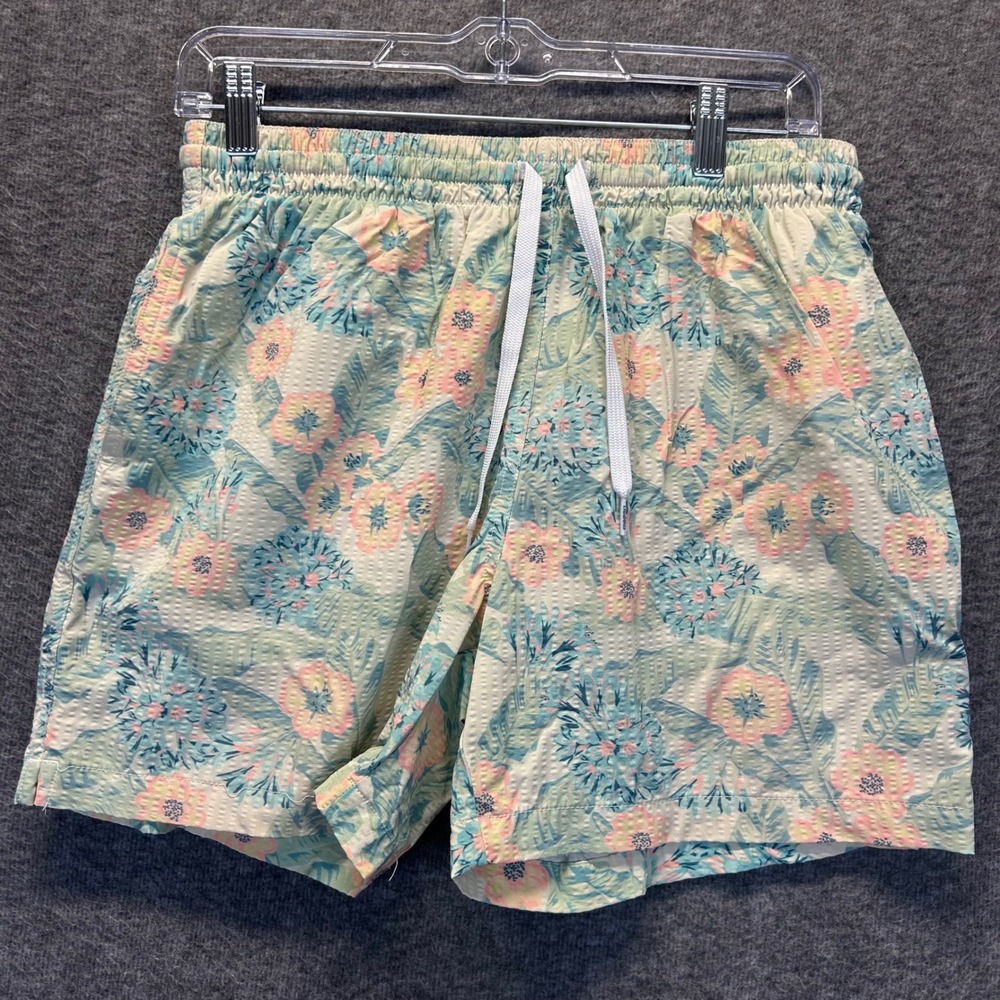 Chubbies Mens Floral Seersucker Swim Trunks Pastel Blue Pink 5.5 Inseam Medium